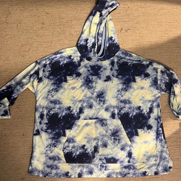Macy's Tops - Thin hooded sweatshirt, blue/light green tie dye